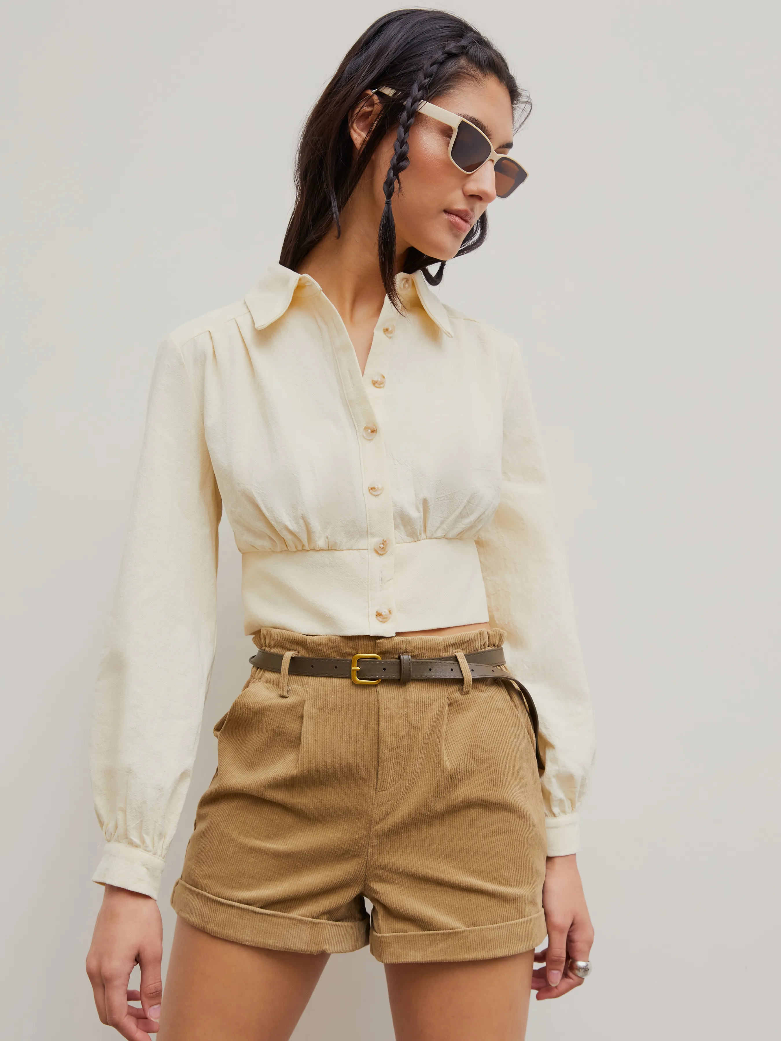 Blouse crop froncée à col tissé