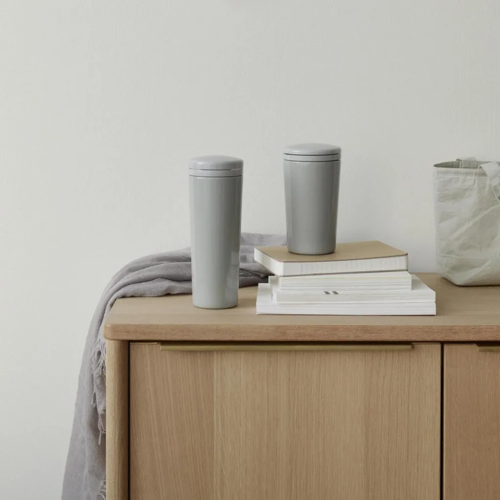 Bouteille isotherme CARRIE 500 ml, gris clair, acier inoxydable, Stelton ✔ 34,09 € ⭕ Kulina
