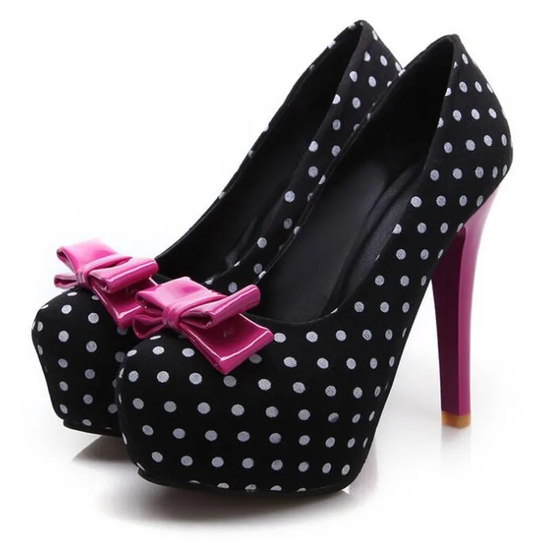 Chaussures Pin-Up Pois Noir