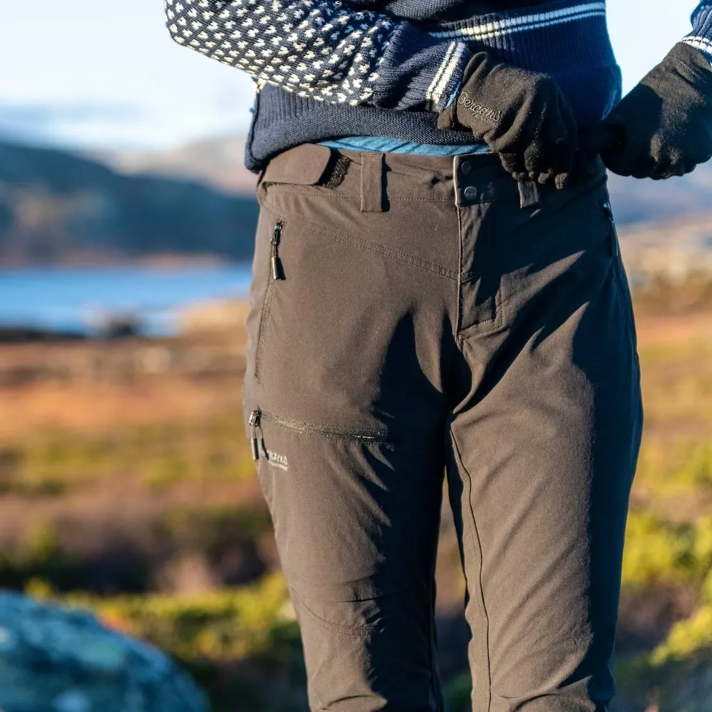 Pantalon Bergans Women Breheimen Softshell Black / Solid Charcoal