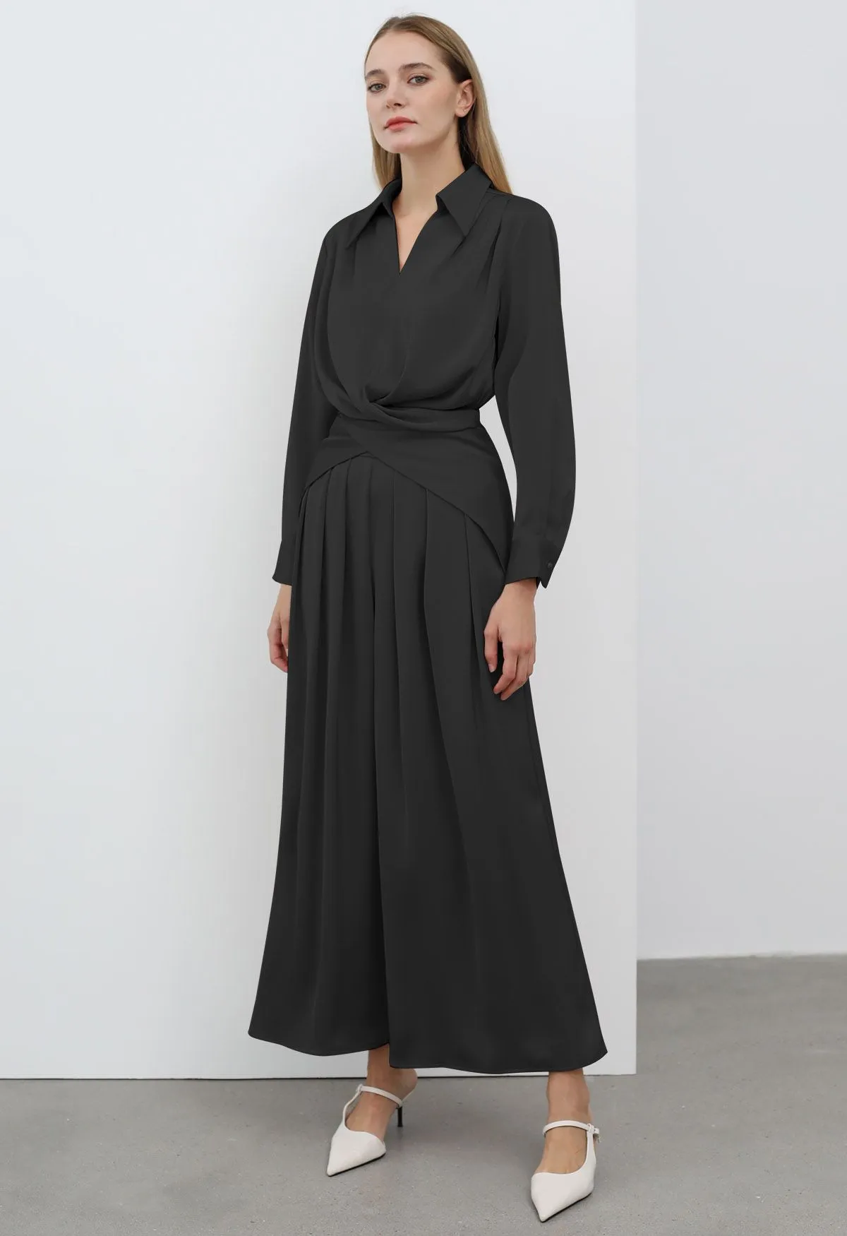 Pantalon large à plis fantaisistes en noir