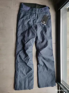 Pantalon ski eider neuf Ajouté le : 05/12/2021