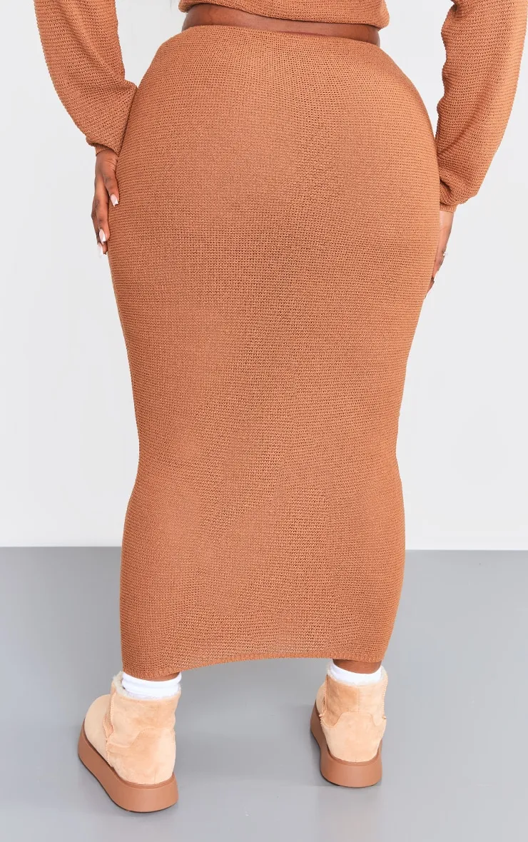 Plus Jupe longue en maille tricot marron