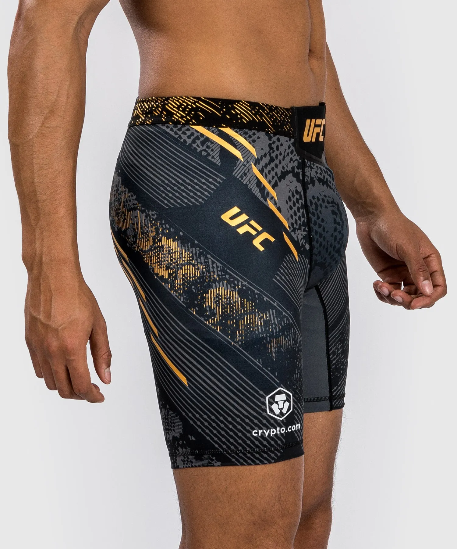 Shorts Vale Tudo pour Hommes UFC Adrenaline by Venum Authentic Fight Night - Champion